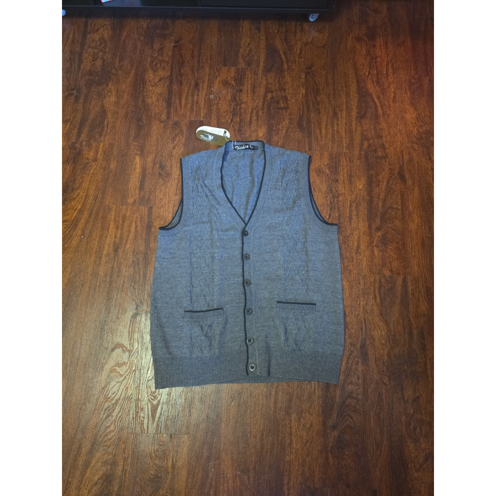 Zicac Mens Vest NWT size Large